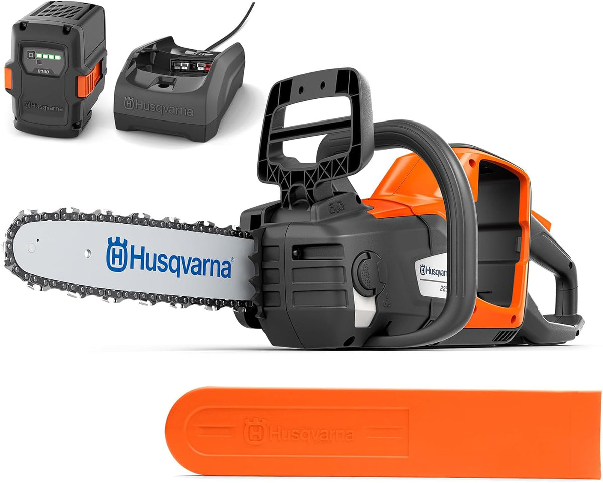 Husqvarna 225i Akku-Kettensäge - Leicht, kabellos, leise, 14″ Schiene, 20 m/s Kettengeschwindigkeit, ideal für Baumschnitt und Gartenpflege (inkl. Akku & Ladegerät)
