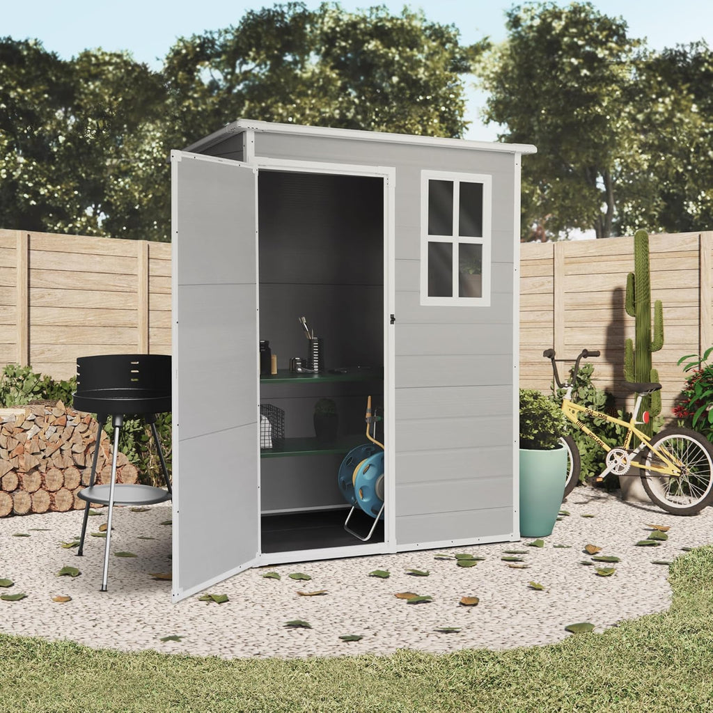 Wasabi - Caseta de resina para jardín Unit 1.4 – Ventana de luz natural - Suelo incluido - Paneles de 12 mm de espesor - Gris y blanco - Cobertizo de PVC para almacenaje exterior - 1,37 m² - Techo plano