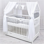 Set completo de cuna Baby Delux, cama casita de 60x120 cm, color blanco, con cajón, barrera anticaídas, colchón, ropa de cama y set de decoración (Prince Stars)