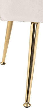 Silla tapizada Rosita I de CLP con revestimiento de terciopelo I Estructura de metal color dorado, color: crema