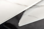 Mesa de comedor extensible Riess Ambiente Inception - 130–190 cm - blanca - ovalada, cerámica con efecto mármol blanco, estructura de metal negro