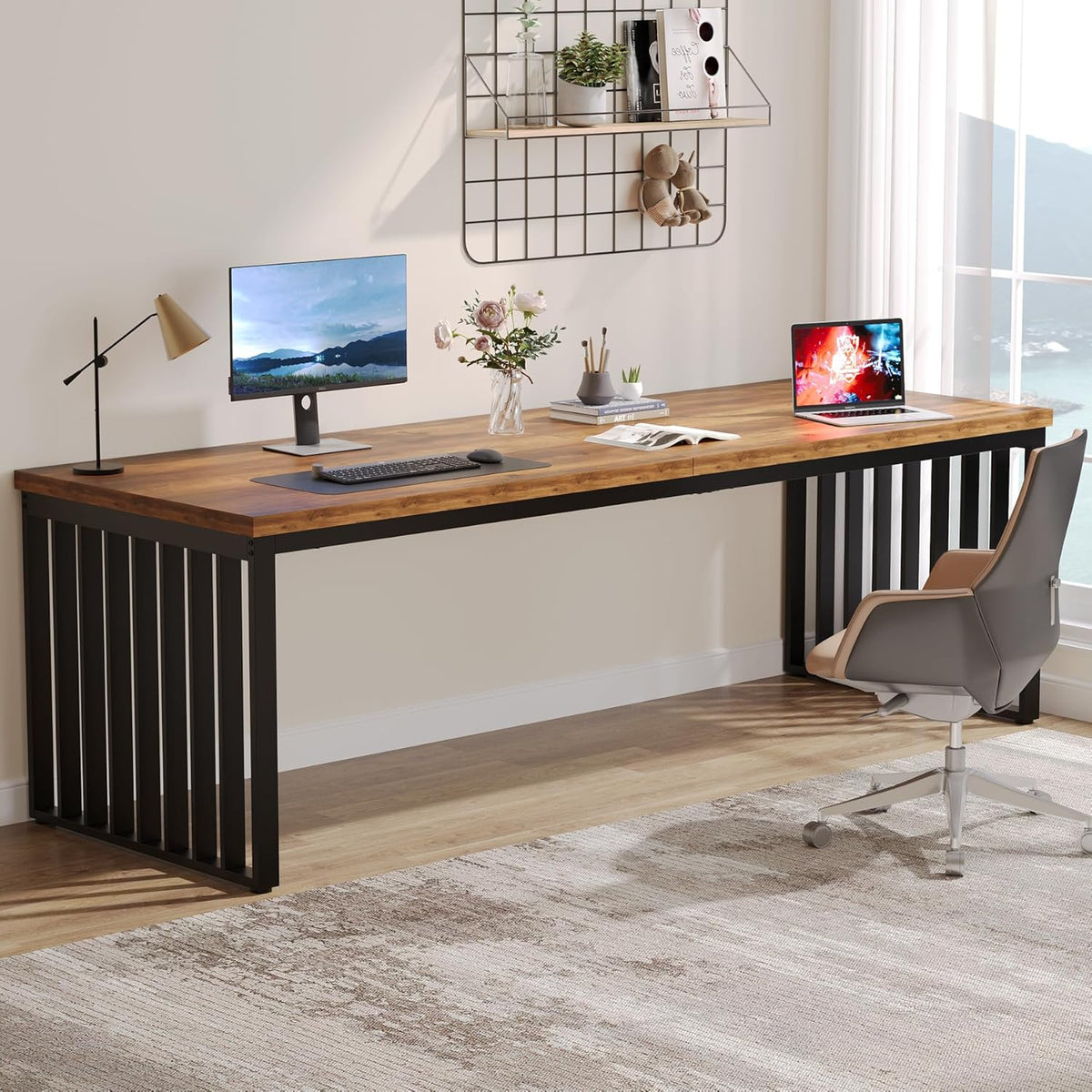 Escritorio Tribesigns de 180 cm, mesa de computadora grande, escritorio para PC, mesa de oficina con estructura de metal resistente, estación de trabajo para oficina en casa, mesas de despacho, mesa de conferencias (sin silla) (marrón)