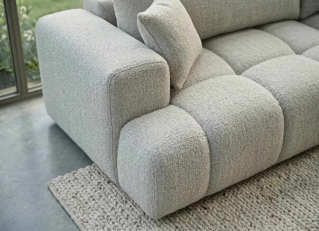 Sofá grande B&B HOME Vitton II, forma en L, tapizado de pana, beige, función cama, arcón, estilo escandinavo (con reposabrazos a la izquierda)