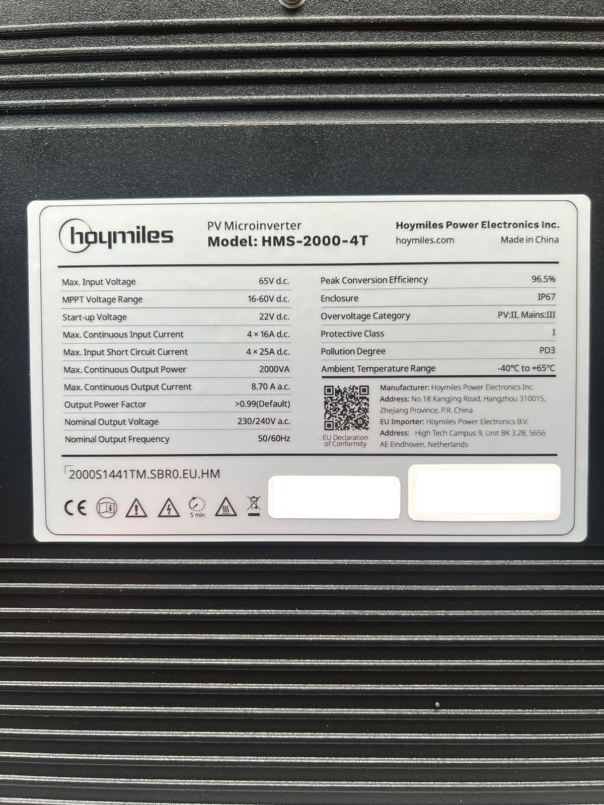 Microinversor Hoymiles HMS 2000 4T para 4 paneles solares de 2000W con WiFi opcional para sistemas solares de balcón
