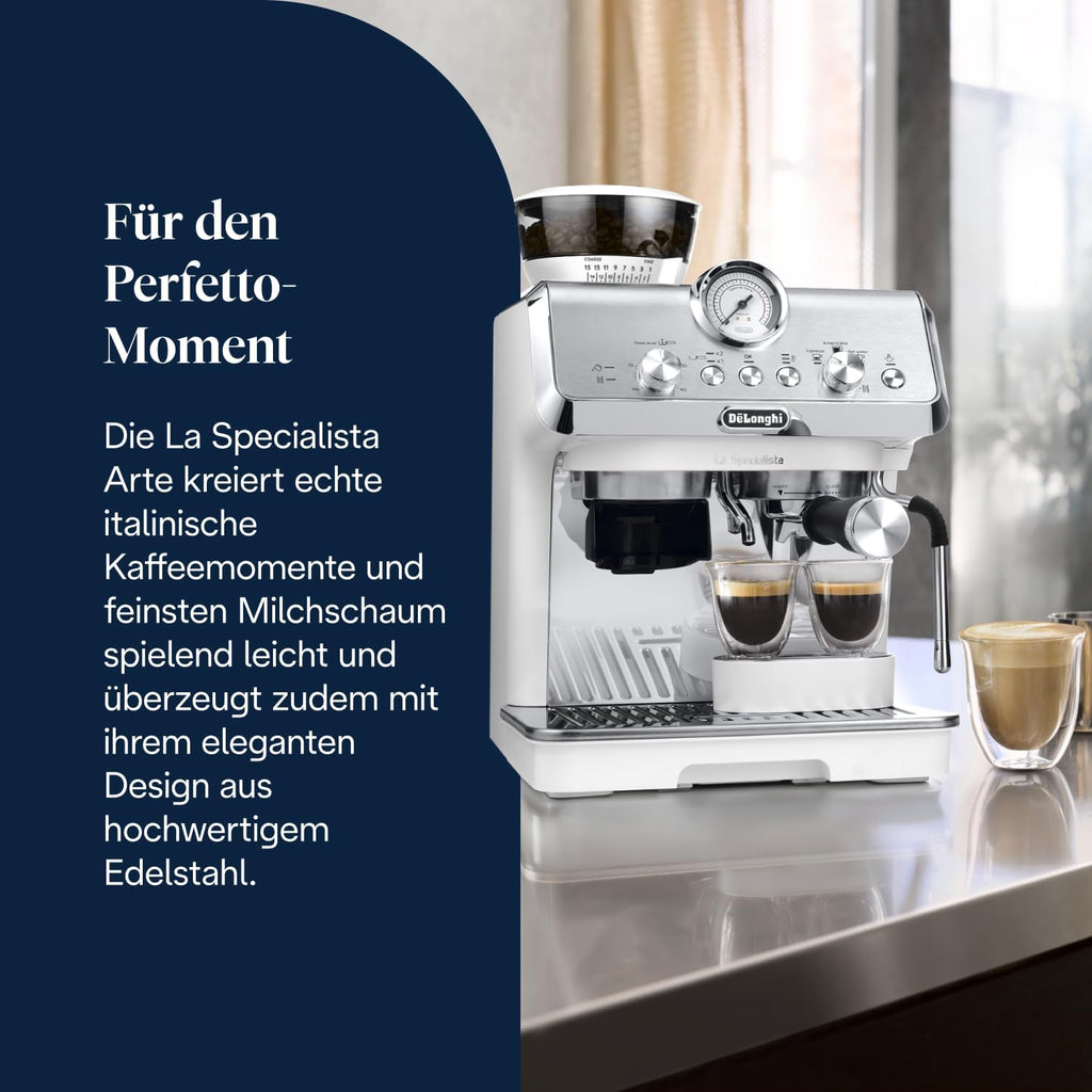 Cafetera de brazo De'Longhi La Specialista Arte EC9155.W, máquina de espresso con molinillo, 8 niveles de molienda, 15 bares, 3 temperaturas, boquilla para espuma de leche, 1550W, depósito de 1,7L, blanca, incluye kit de barista
