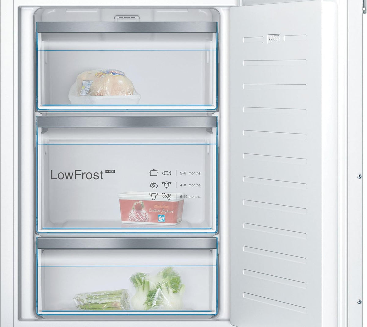 Congelador integrable Bosch GIV11ADC0 Serie 6, 95 kWh/año, 70 l, LowFrost, FreshSense, 72 x 56