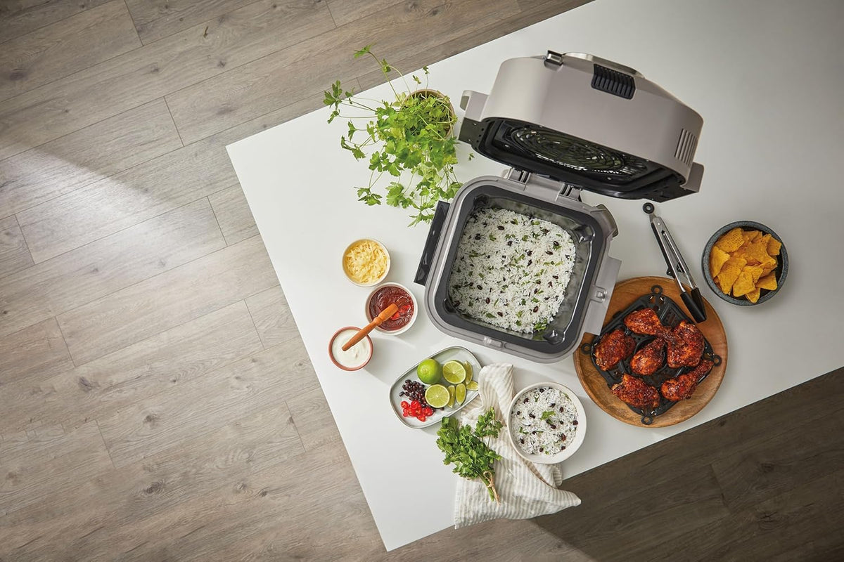 Multicocina Ninja Speedi, 5,7 L, 12 en 1, freidora de aire, cocción lenta, grill, horneado, Stone Gold ON500EUSTGD